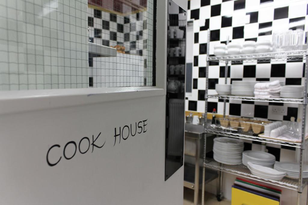 肯德尔Lumely Fee Bunkhouse公寓式酒店 外观 照片