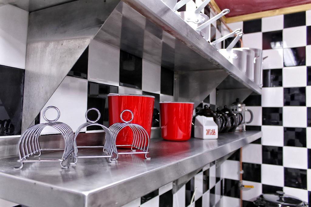 肯德尔Lumely Fee Bunkhouse公寓式酒店 外观 照片