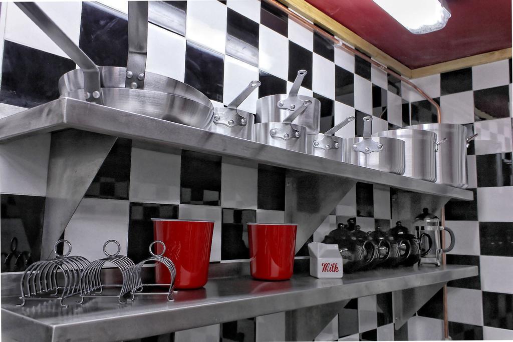 肯德尔Lumely Fee Bunkhouse公寓式酒店 外观 照片