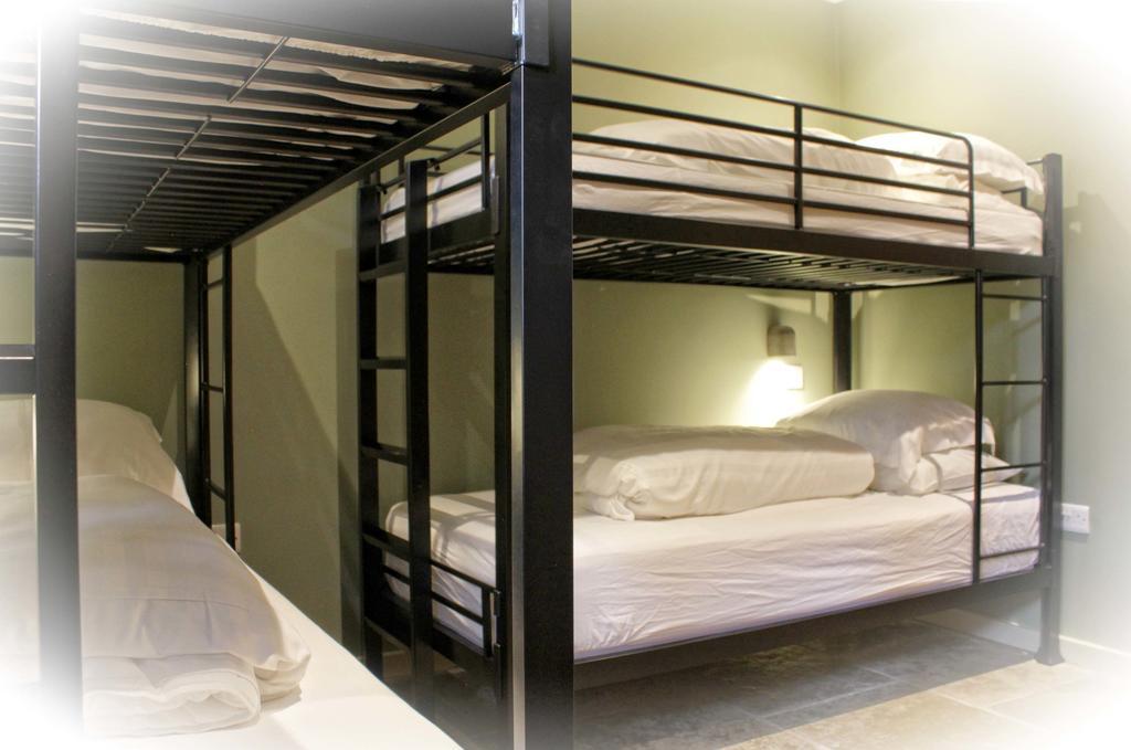 肯德尔Lumely Fee Bunkhouse公寓式酒店 外观 照片